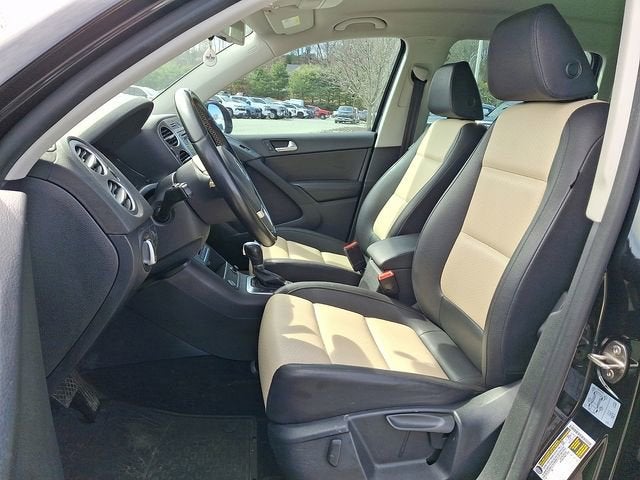 2016 Volkswagen Tiguan S