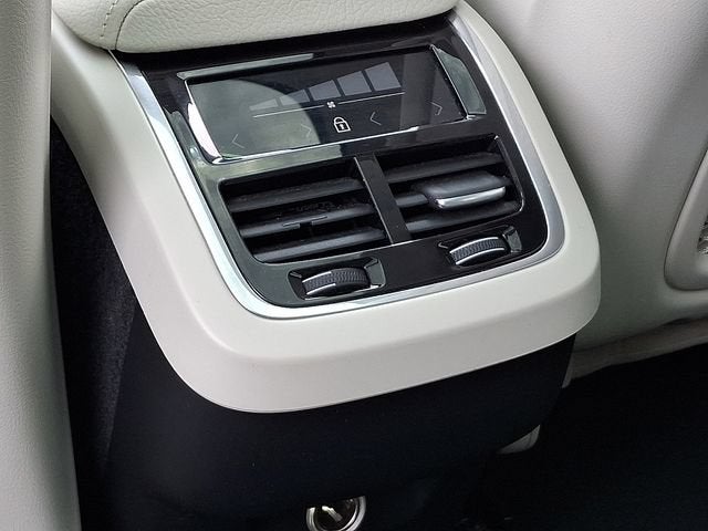 2020 Volvo XC60 T5 Inscription